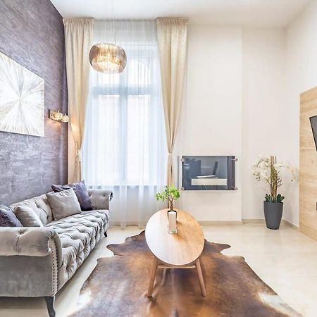 Splendid Perfectly Located Flat With Sauna Daire Budapeşte Dış mekan fotoğraf