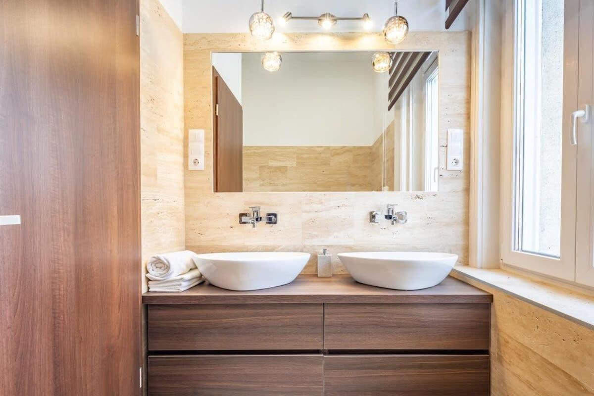 Splendid Perfectly Located Flat With Sauna Daire Budapeşte Dış mekan fotoğraf