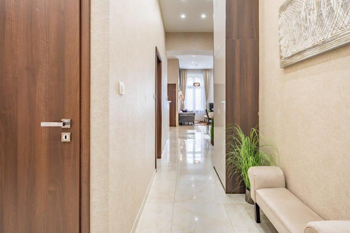 Splendid Perfectly Located Flat With Sauna Daire Budapeşte Dış mekan fotoğraf