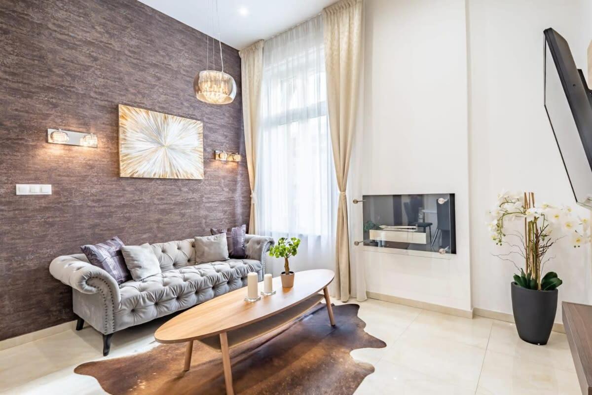 Splendid Perfectly Located Flat With Sauna Daire Budapeşte Dış mekan fotoğraf