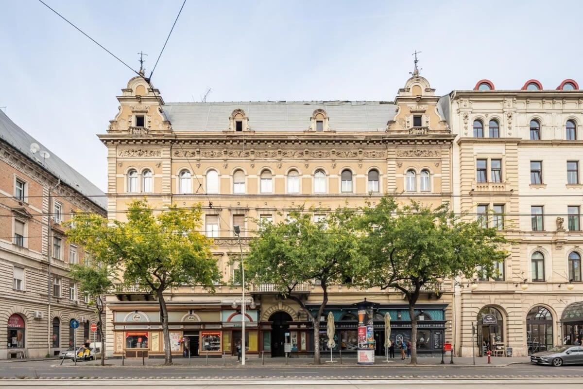 Splendid Perfectly Located Flat With Sauna Daire Budapeşte Dış mekan fotoğraf