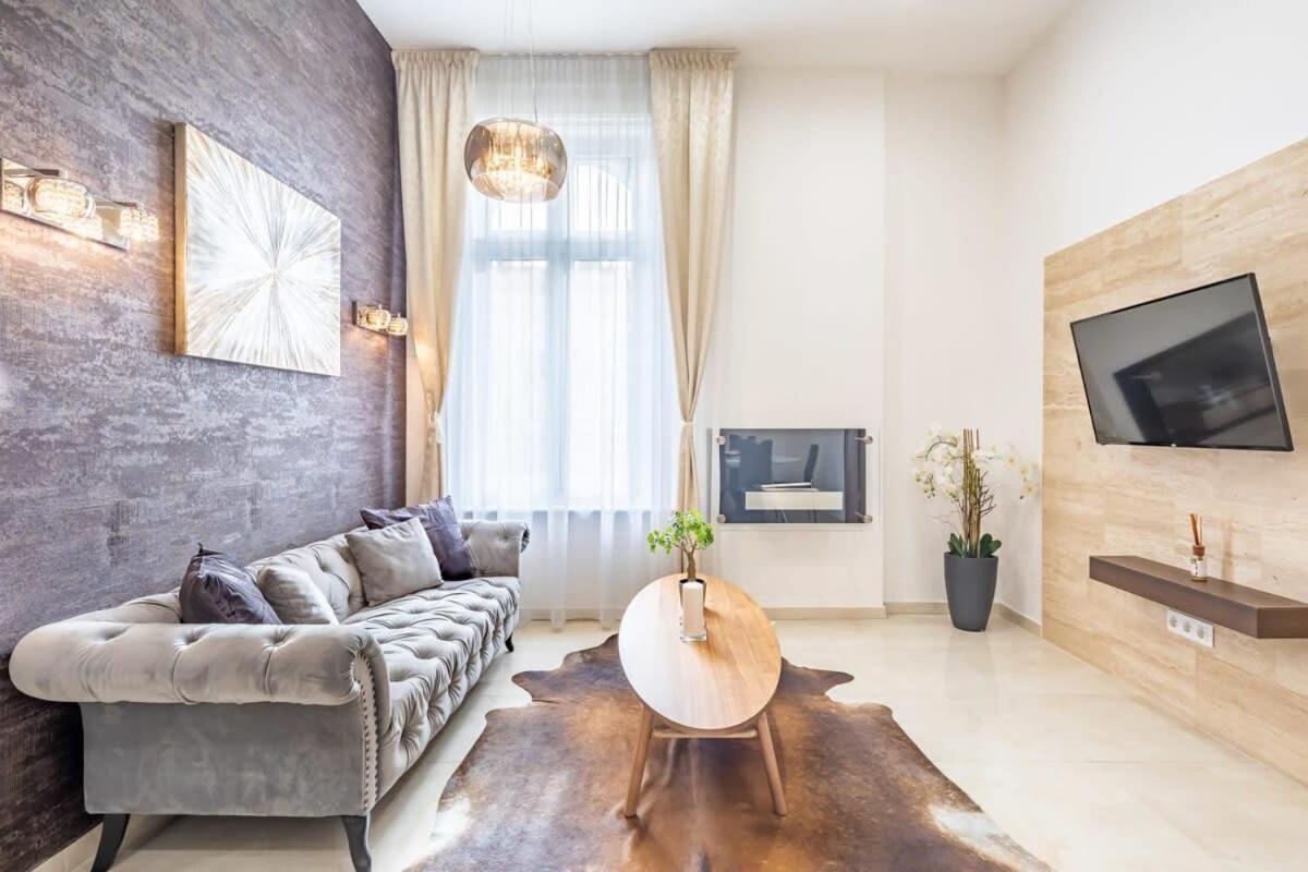 Splendid Perfectly Located Flat With Sauna Daire Budapeşte Dış mekan fotoğraf