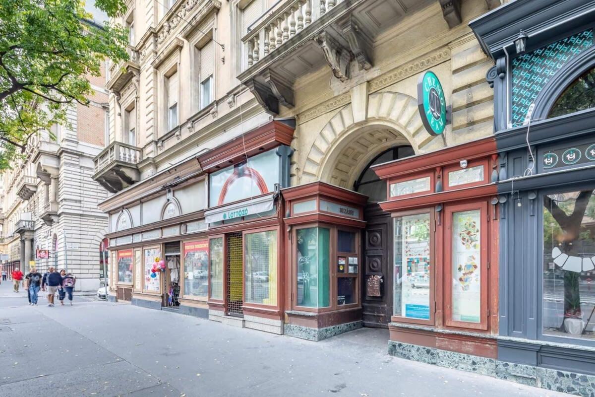 Splendid Perfectly Located Flat With Sauna Daire Budapeşte Dış mekan fotoğraf